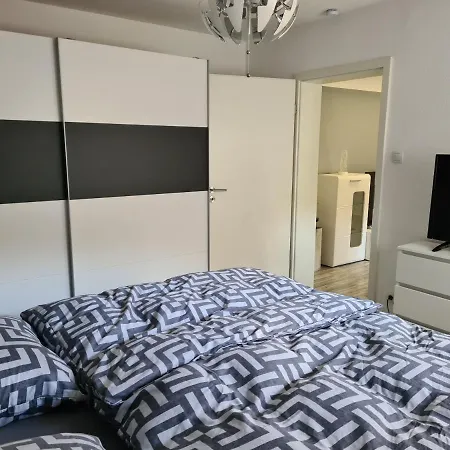 Apartment Saturn *